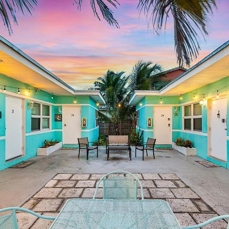 Downtown Hollywood Holiday Retreat Dania Beach Lejlighed Eksteriør billede